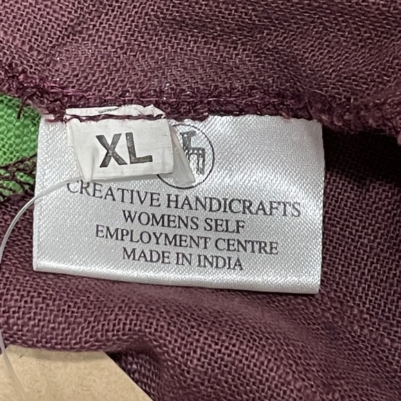 I'm just gonna shake, shake, shake, shake, shake I shake it off, I shake it off - Picture 9 of 10